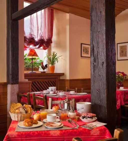 فندق Logis Hôtel De La Tour