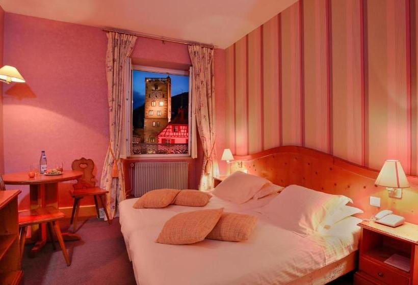 호텔 Logis Hôtel De La Tour