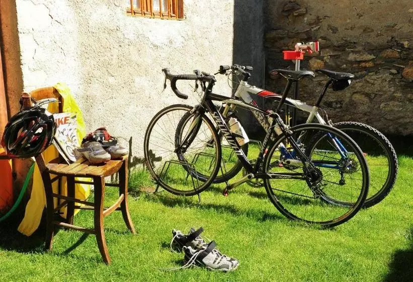 בית מלון כפרי Del Centro