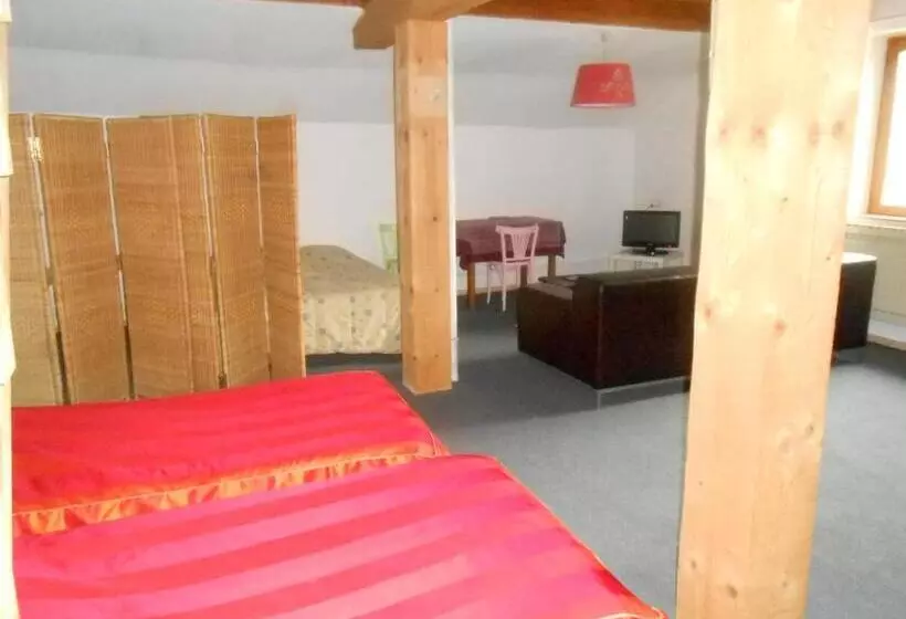 هتل Le Logis Du Pré Braheux