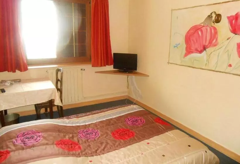 هتل Le Logis Du Pré Braheux