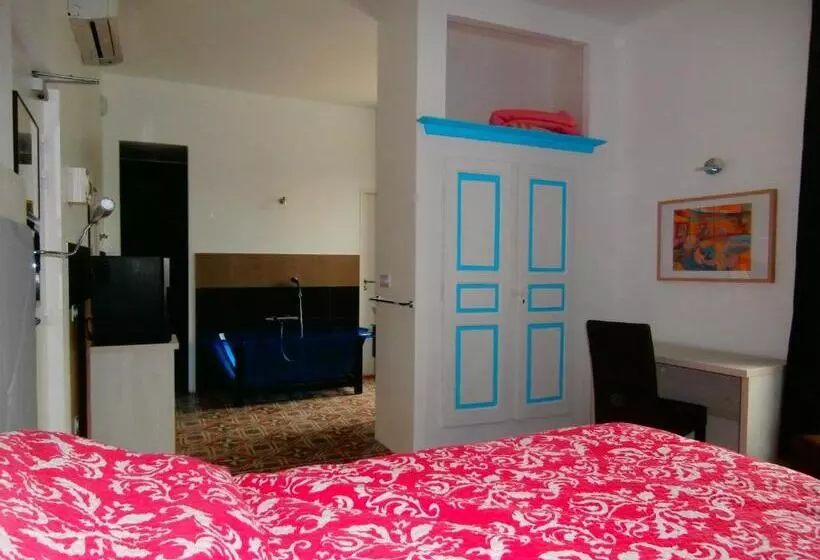 Отель Le Moderne