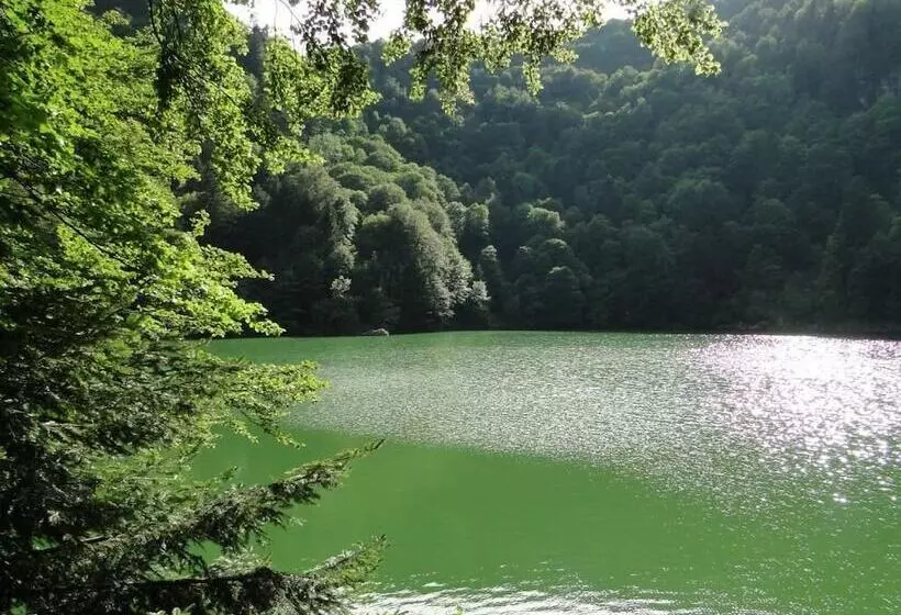 ホテル Le Rouge Gazon