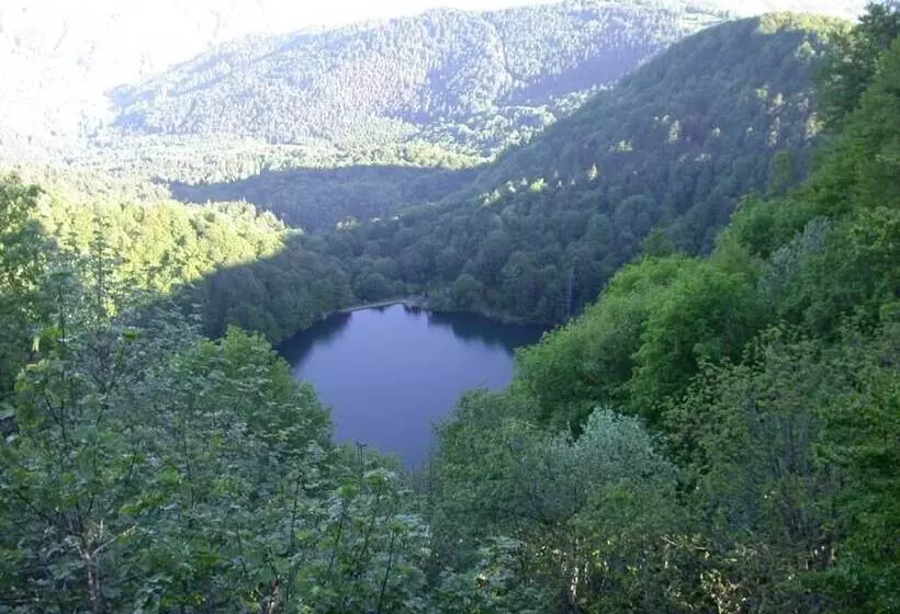 ホテル Le Rouge Gazon