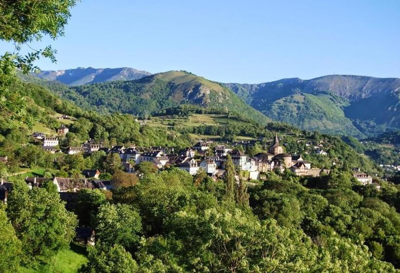 בית מלון כפרי Les Rochers