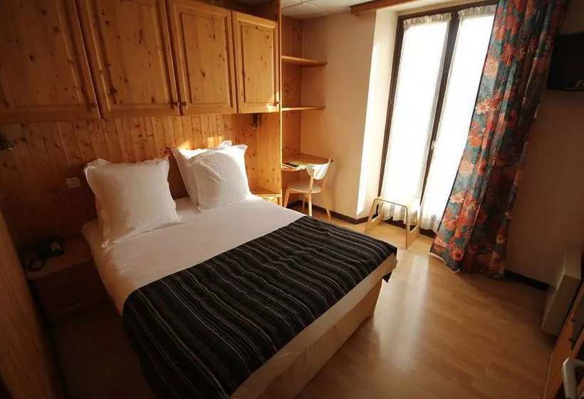 Отель Auberge Les Tilleuls