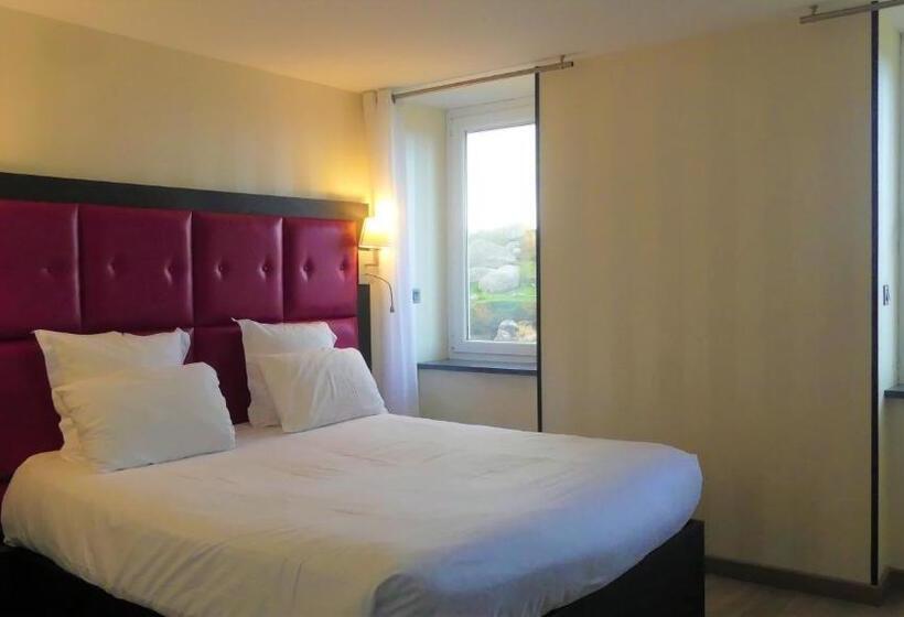 Hotel Logis Hôtel Saint Guirec Et De La Plage
