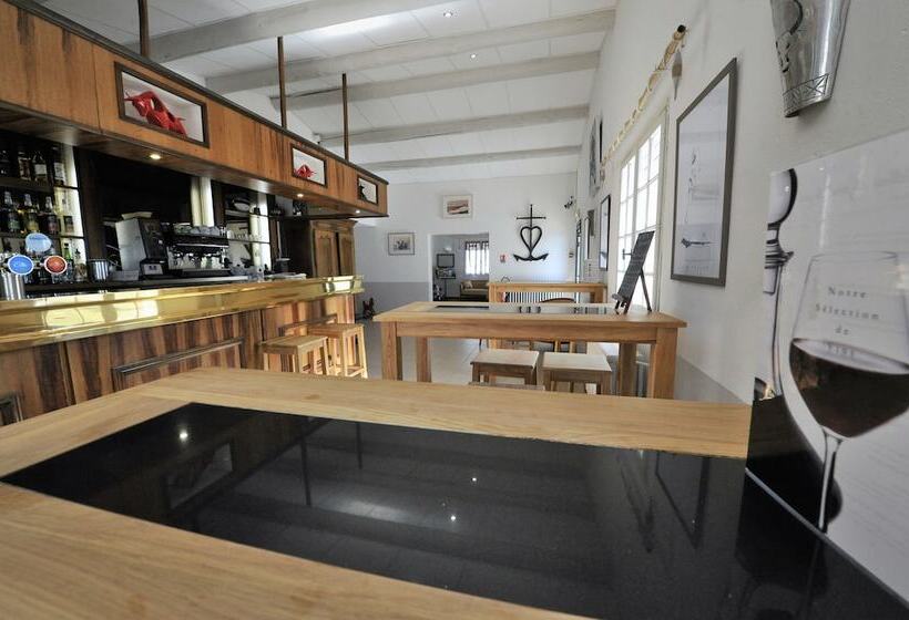 酒店 Logis Le Nid Du Pont De Gau