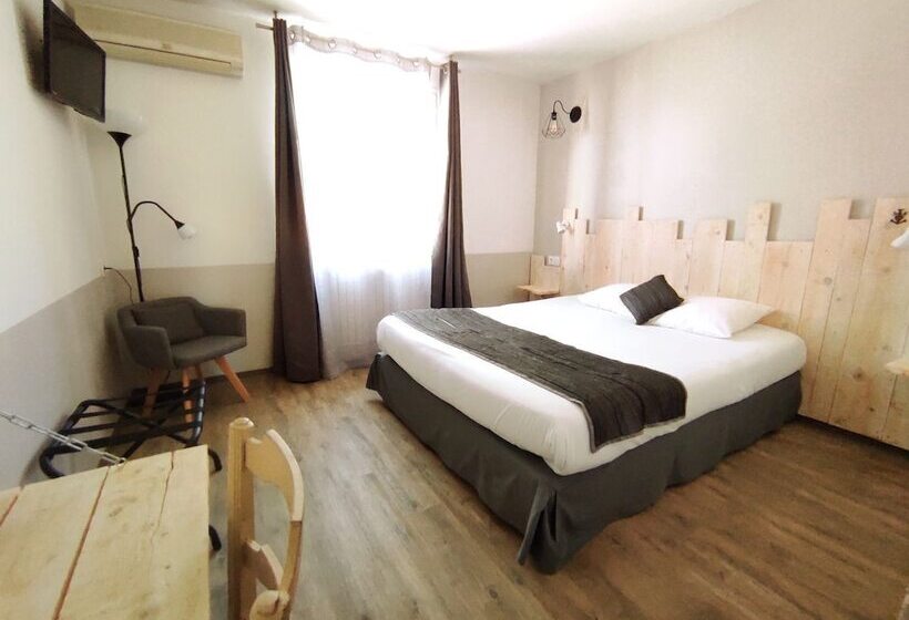 酒店 Logis Le Nid Du Pont De Gau