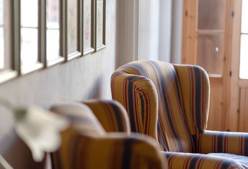 בית מלון כפרי Torre Rasa