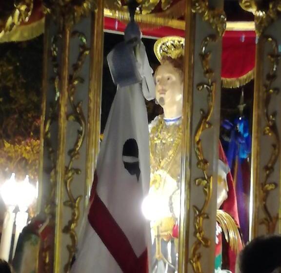 مبيت وإفطار Adagiostay