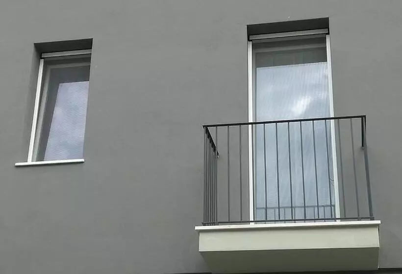 ベッドアンドブレックファースト Adagiostay