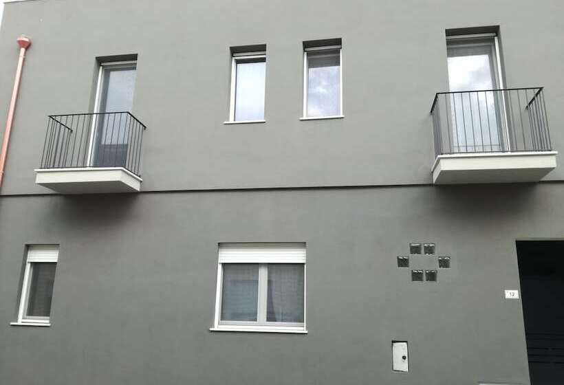 مبيت وإفطار Adagiostay