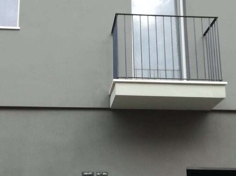 مبيت وإفطار Adagiostay