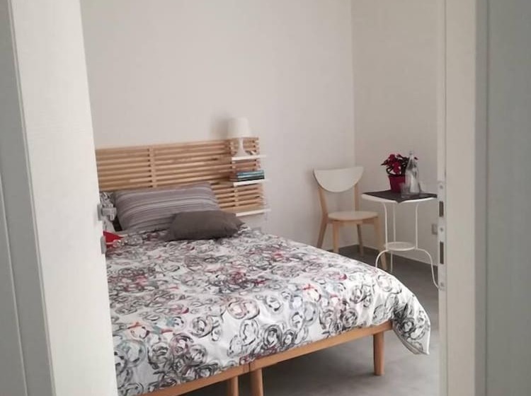 مبيت وإفطار Adagiostay