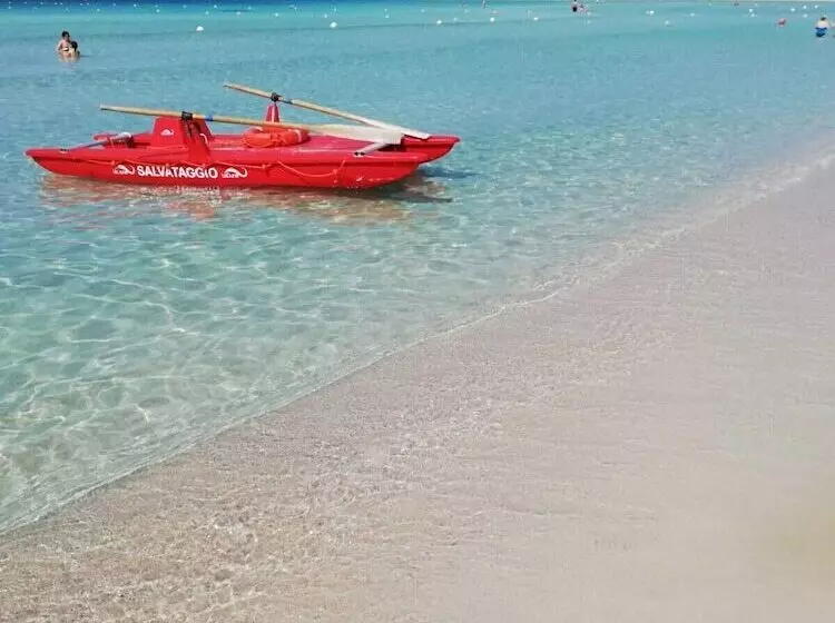 Aamiaismajoitus (B&B) Coast To Coast Salento Sea Rooms