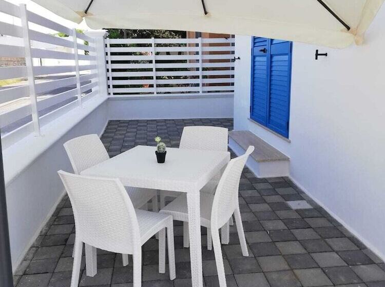 مبيت وإفطار Coast To Coast Salento Sea Rooms