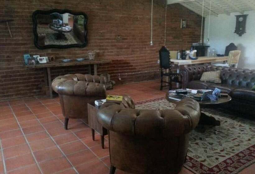 تختخواب و صبحانه Monte Das Aranhas Wine Luxury