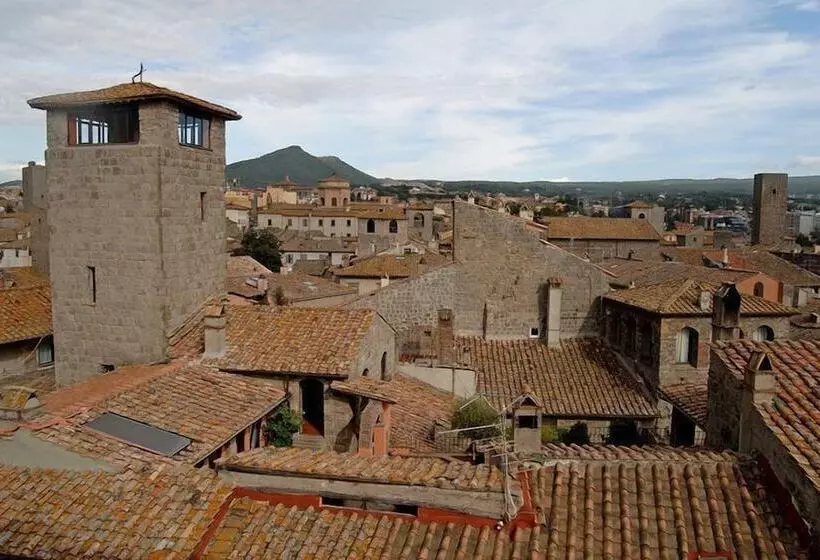 تختخواب و صبحانه Torre Di Vico Residenza D'epoca