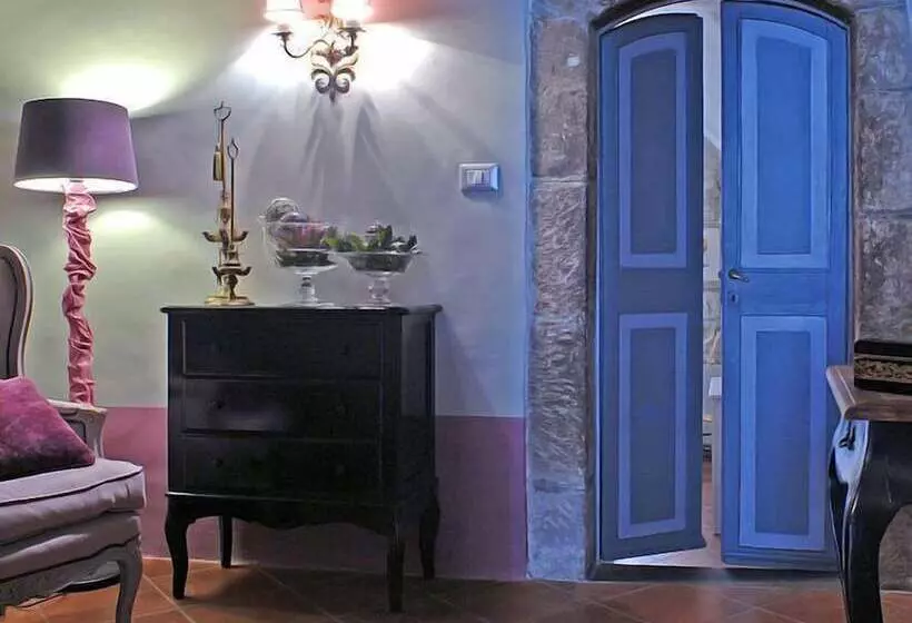تختخواب و صبحانه Torre Di Vico Residenza D'epoca
