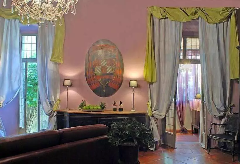 تختخواب و صبحانه Torre Di Vico Residenza D'epoca
