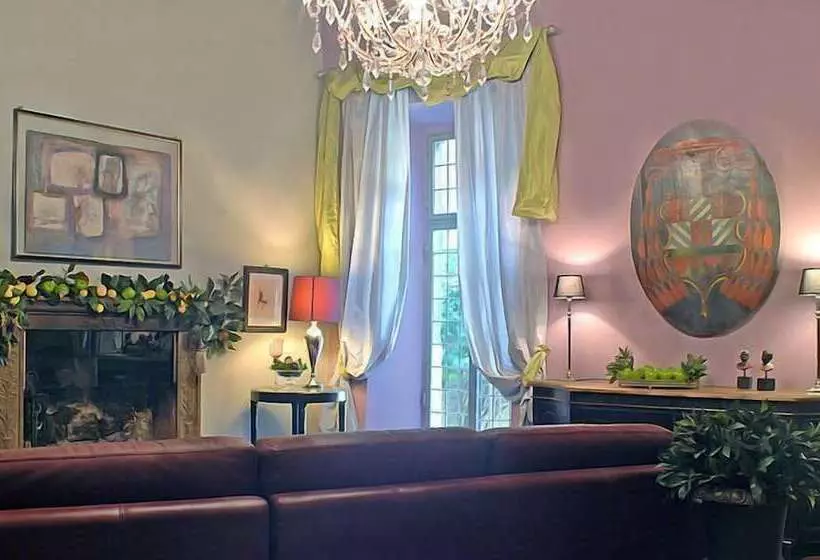 تختخواب و صبحانه Torre Di Vico Residenza D'epoca