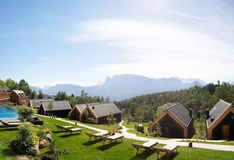 Hotelli Adler Lodge Ritten