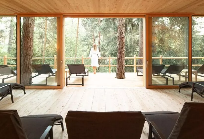 Hotelli Adler Lodge Ritten