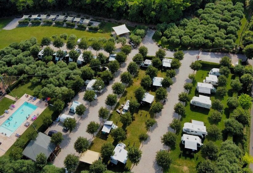 فندق Seregnér Agricamping & Homes   Adults Only 18