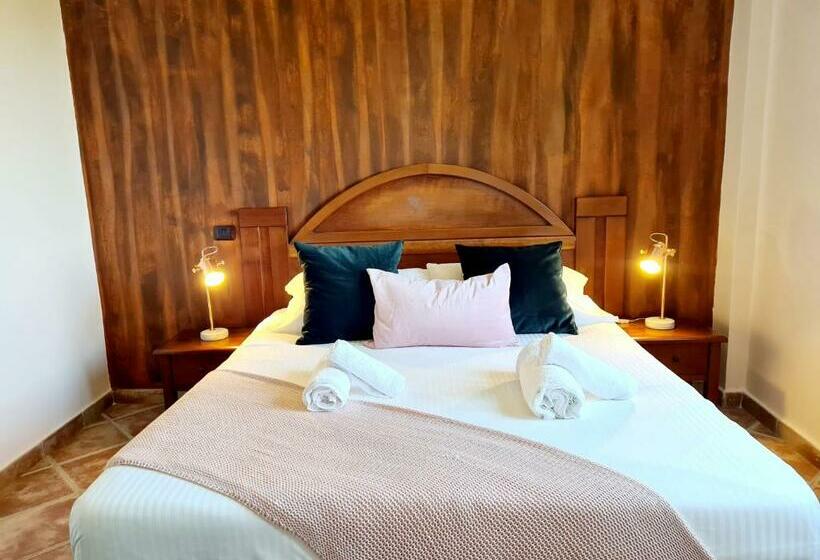 Hotel Tenuta Convivium Cuma