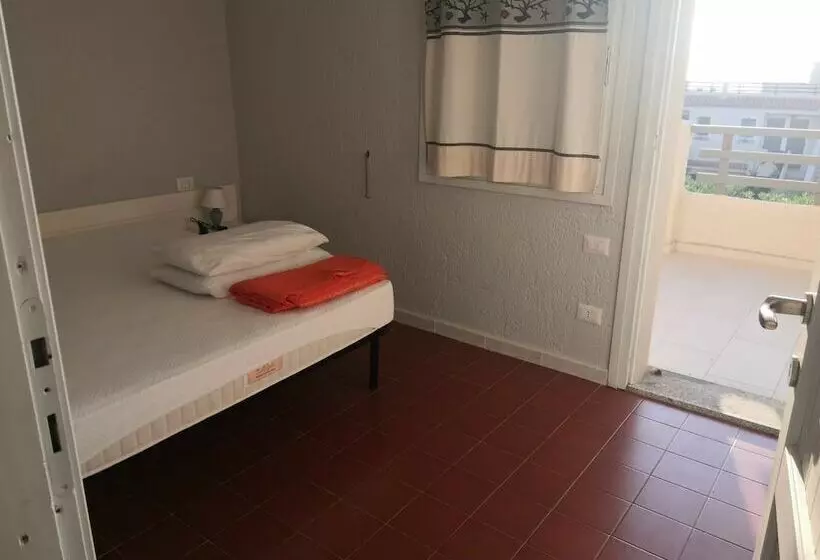 ホテル Villetta Baia Santa Reparata 725