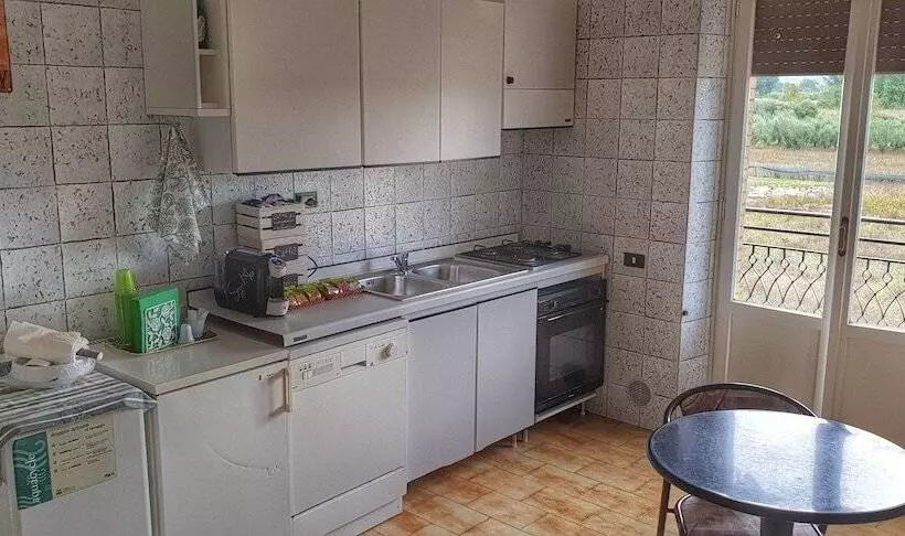 Majatalo B&b Ricci By Holidayngo