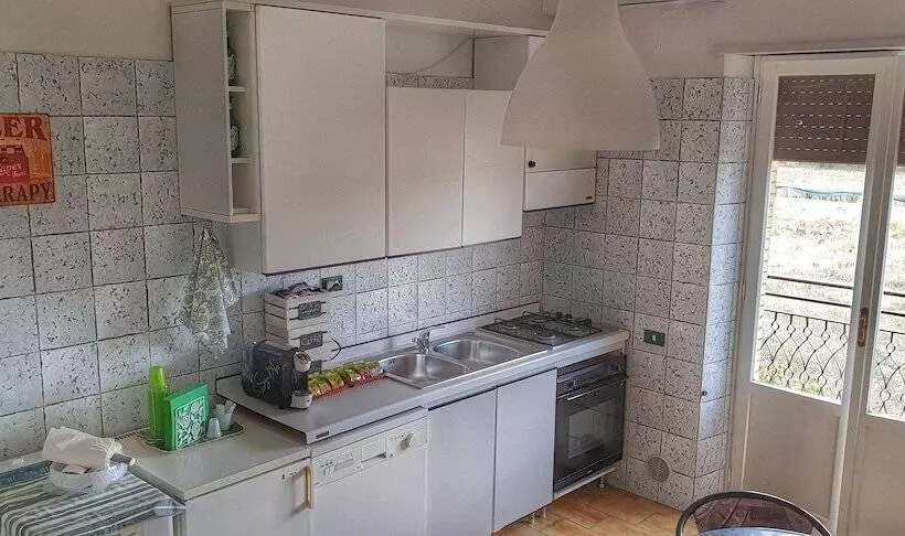 Majatalo B&b Ricci By Holidayngo