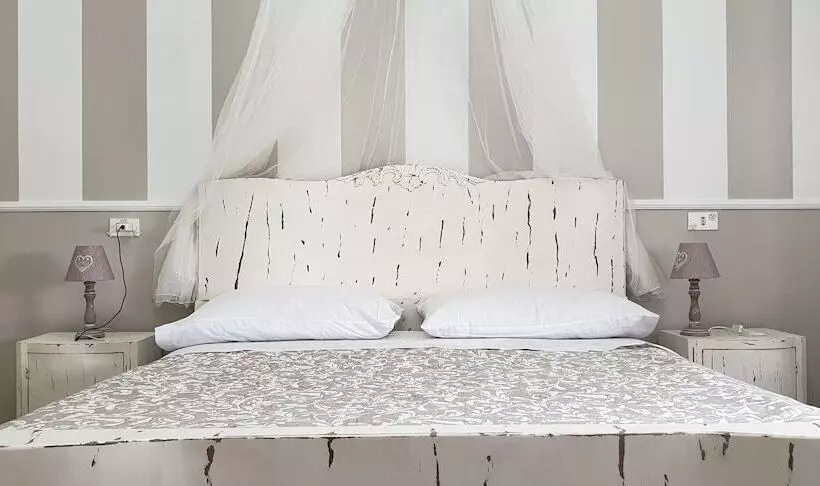 Majatalo B&b Ricci By Holidayngo