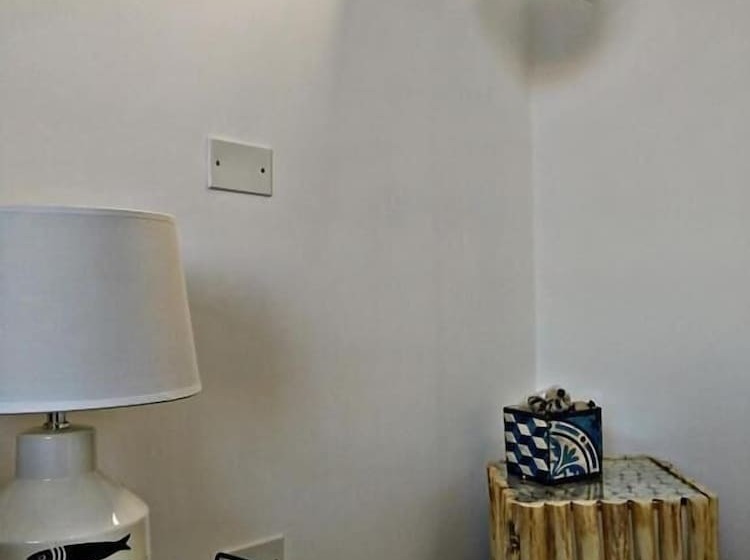 Majatalo Io.te E Il Mare