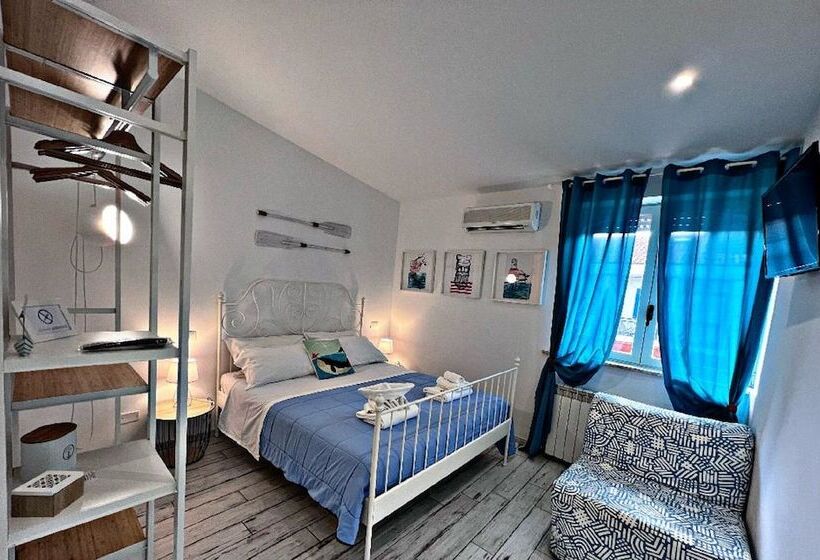 Majatalo Io.te E Il Mare