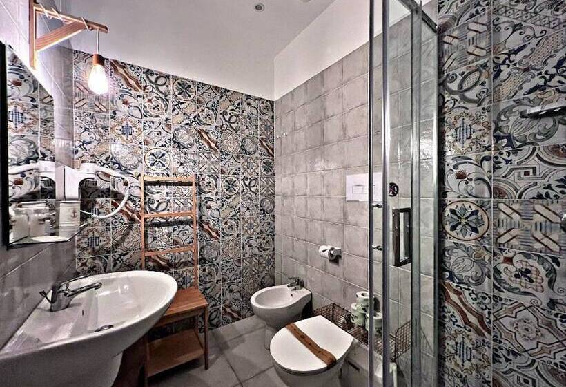 Majatalo Io.te E Il Mare