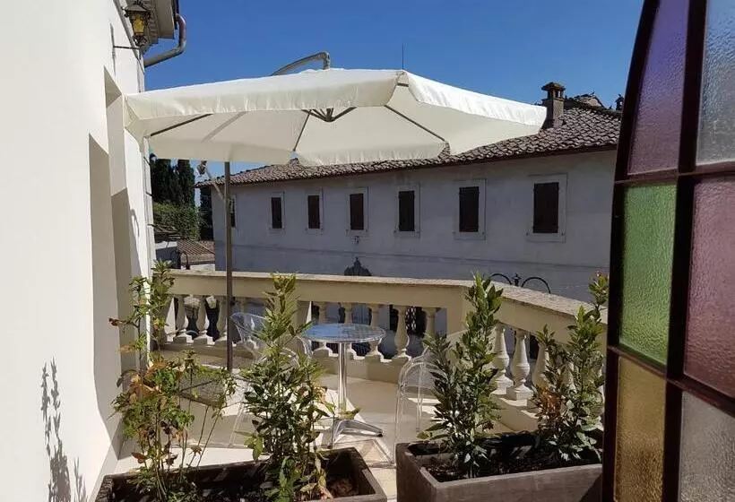 ペンション Villa Garibaldi