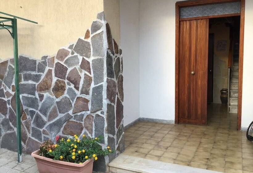 Achirina Bed And Breakfast