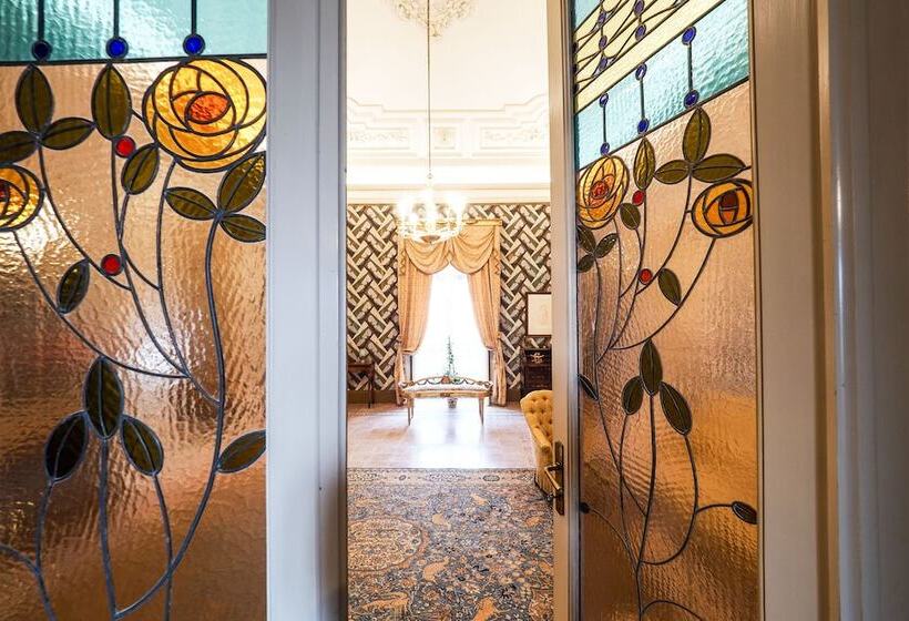 مبيت وإفطار Palazzo Degli Antoci