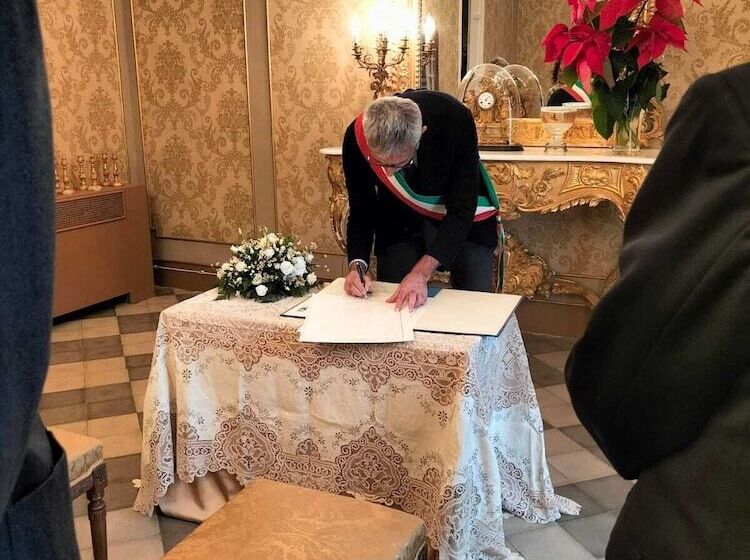 مبيت وإفطار Palazzo Degli Antoci