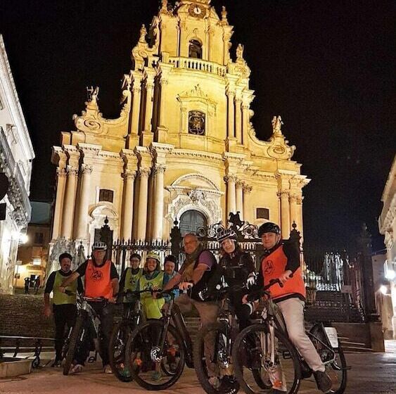 مبيت وإفطار Palazzo Degli Antoci