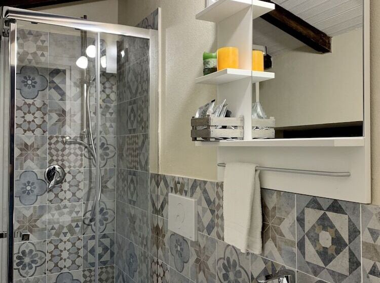 צימר Villa Del Lago