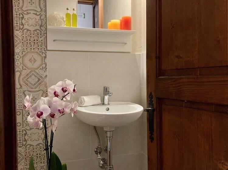 צימר Villa Del Lago