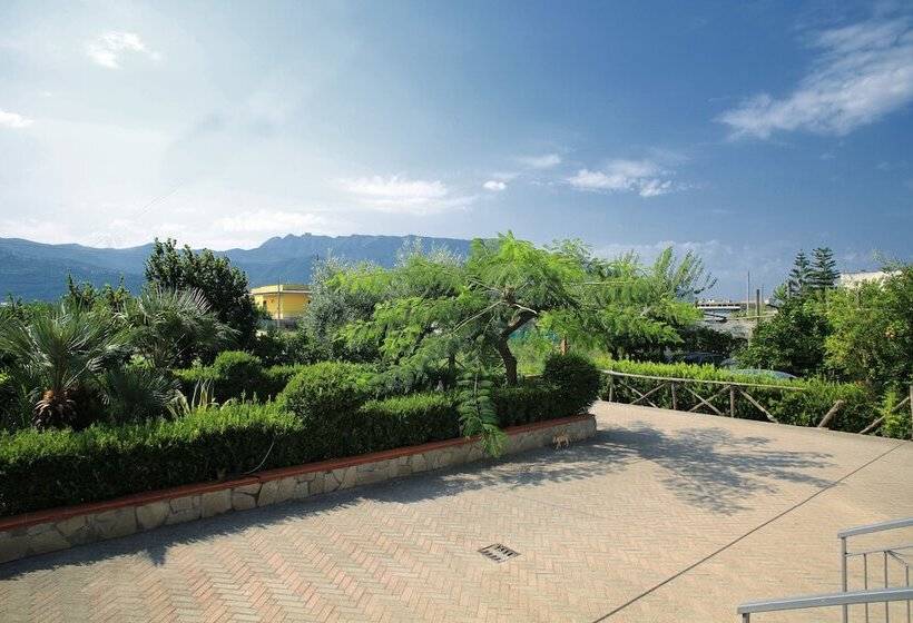 צימר Villa Rosa Pompei Studios