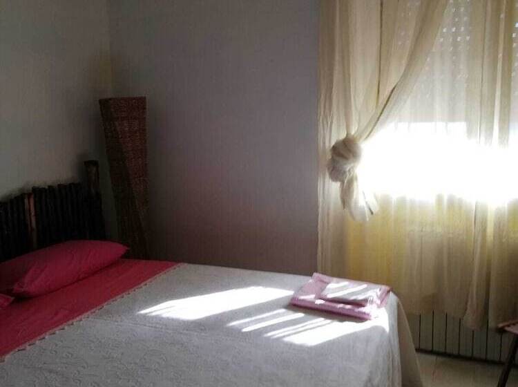 住宿加早餐 Villa Santa Elena