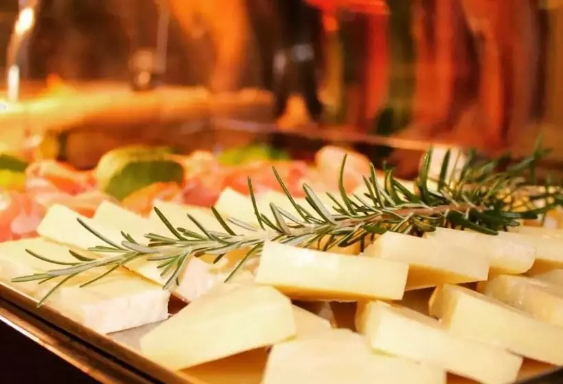 هتل Dimora Del Monaco