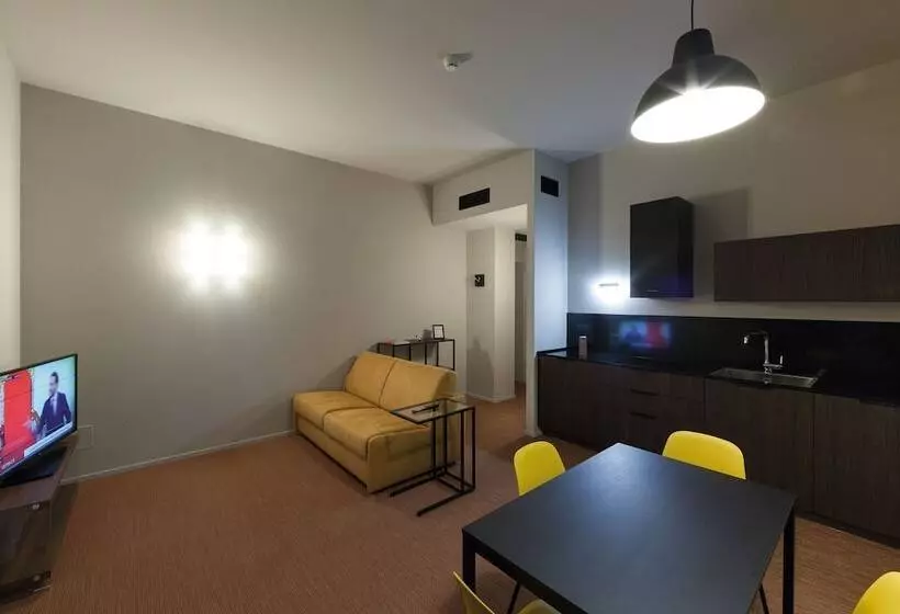 هتل Dimora Del Monaco