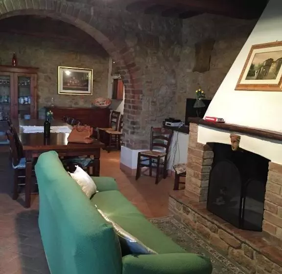 Maaseutuhotelli Fonte All Oppio