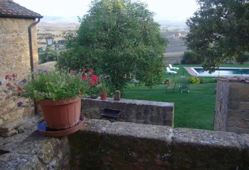 Maaseutuhotelli Fonte All Oppio